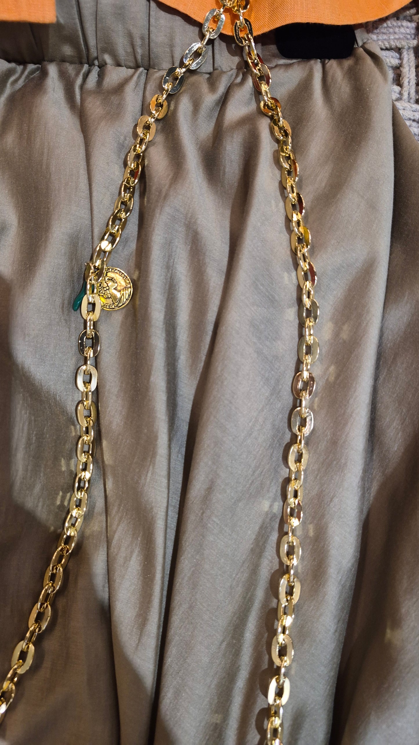 Caracciolina maxi